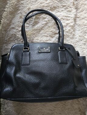 Kate Spade New York Bay Street Lydia Pebnled Black Satchel